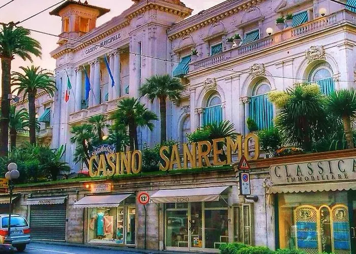 Lejlighed Attico Flora *