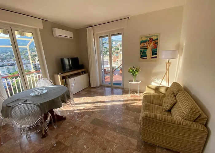 Attico Flora Lejlighed Sanremo